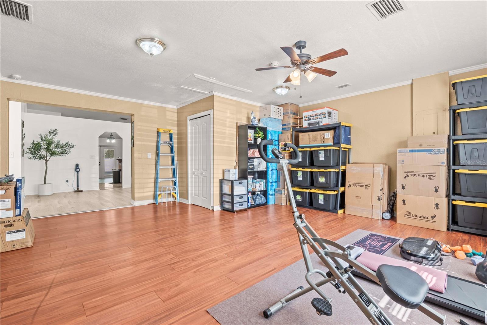 Image 13 of 46 For 2108 Ridgemore Drive
