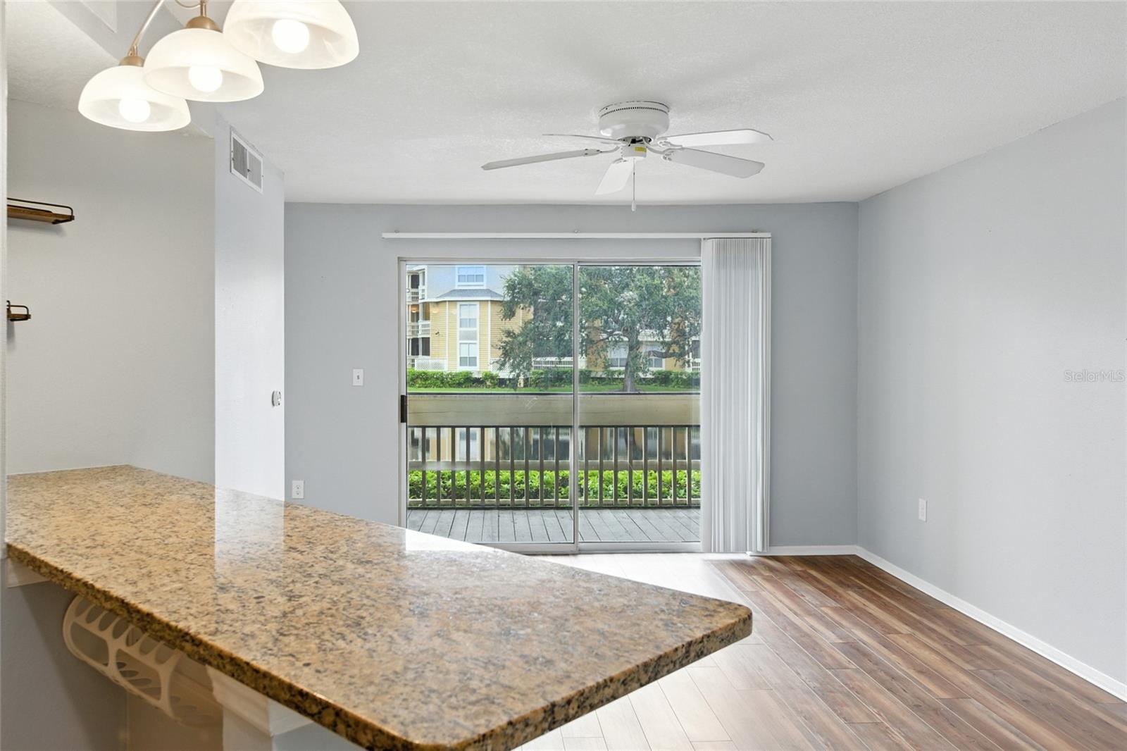 Image 22 of 62 For 115 112th Avenue Ne 1016