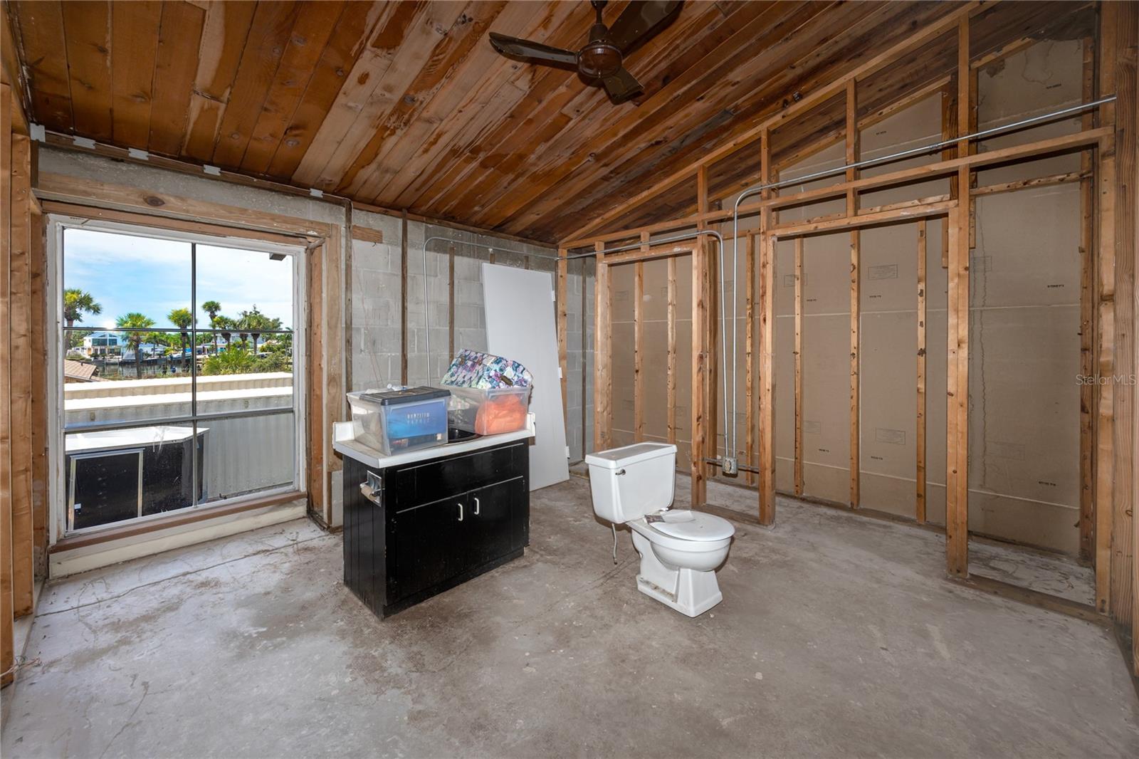 Image 23 of 54 For 556 Plaza Seville Court 106