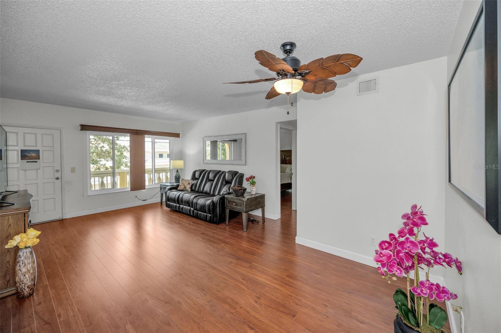 Image 8 of 56 For 2226 Switzerland Way 52