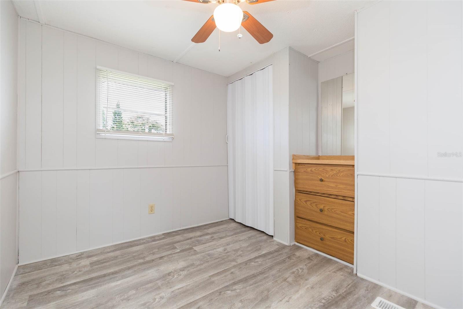 Image 13 of 25 For 6610 Avocado Drive
