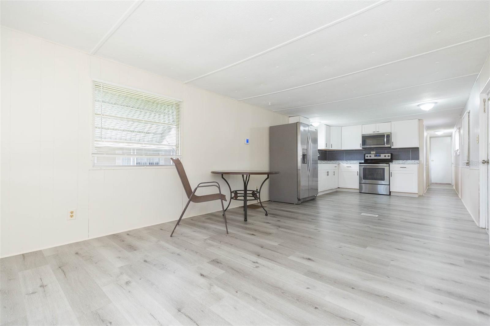 Image 7 of 25 For 6610 Avocado Drive