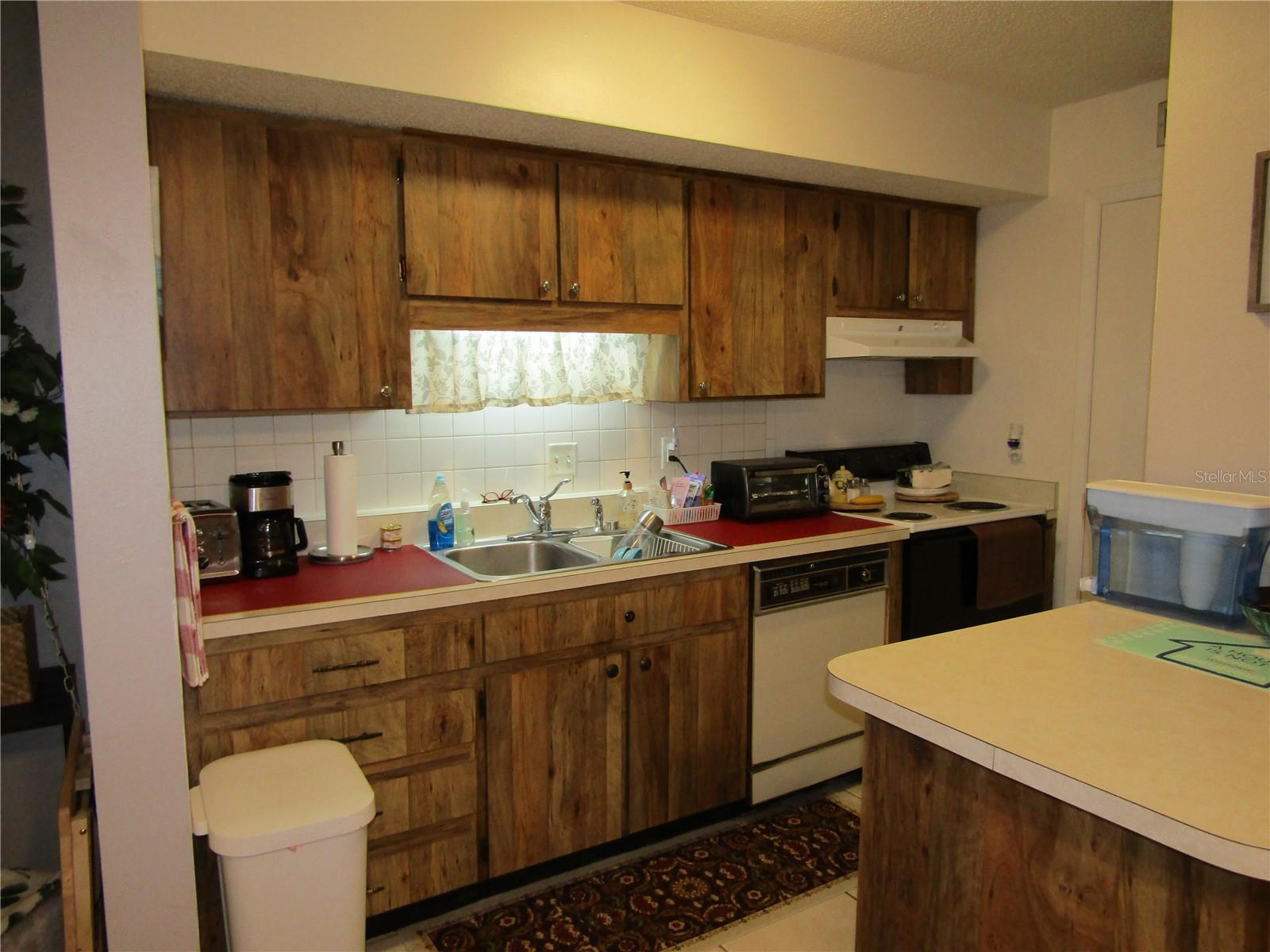 Image 16 of 45 For 6400 46th Avenue N 114