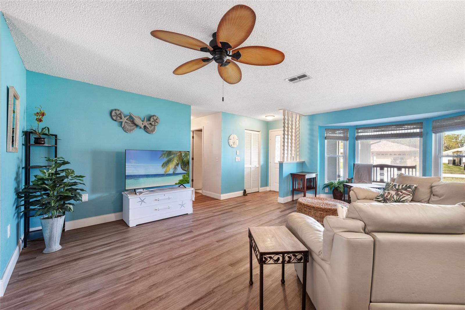 Image 11 of 50 For 3948 Tarpon Pointe Circle