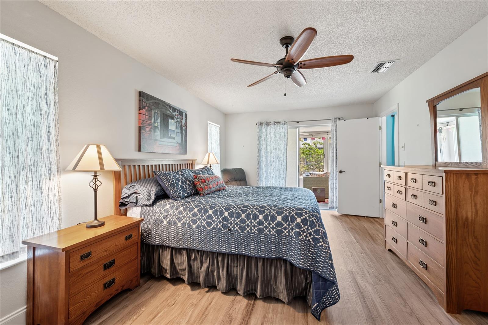 Image 16 of 50 For 3948 Tarpon Pointe Circle