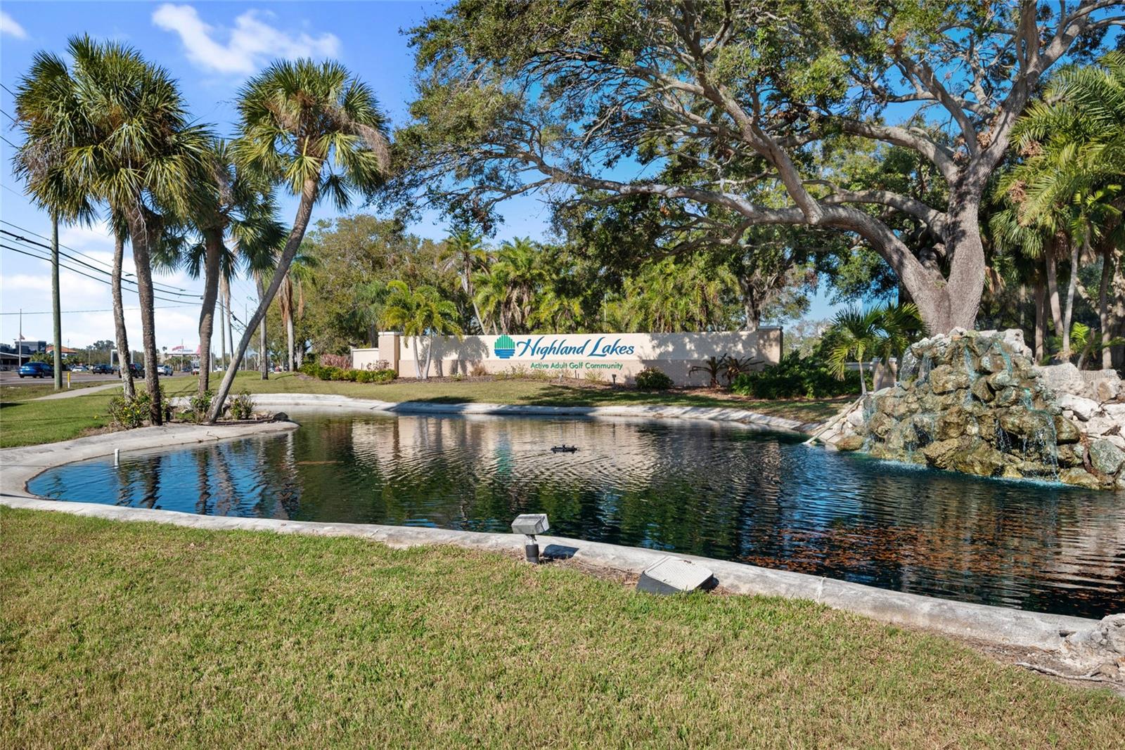 Image 3 of 50 For 3948 Tarpon Pointe Circle