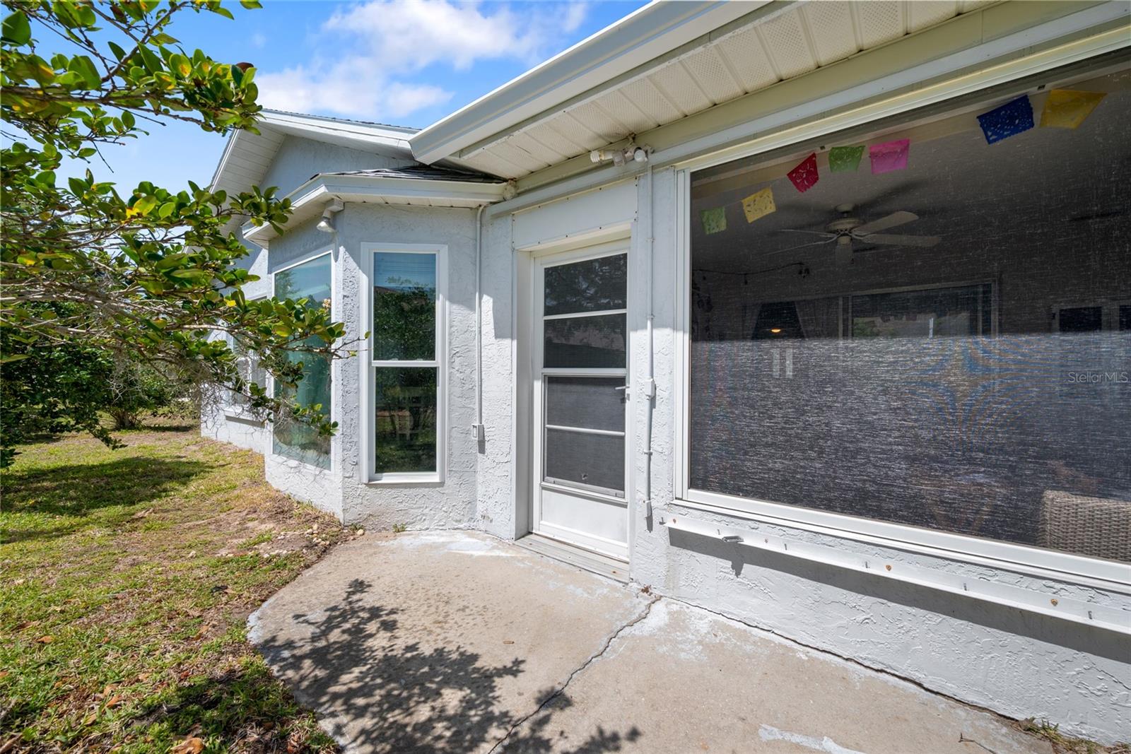 Image 34 of 50 For 3948 Tarpon Pointe Circle