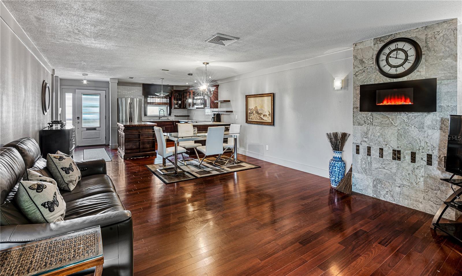 Image 5 of 20 For 610 Indian Rocks Road N 123