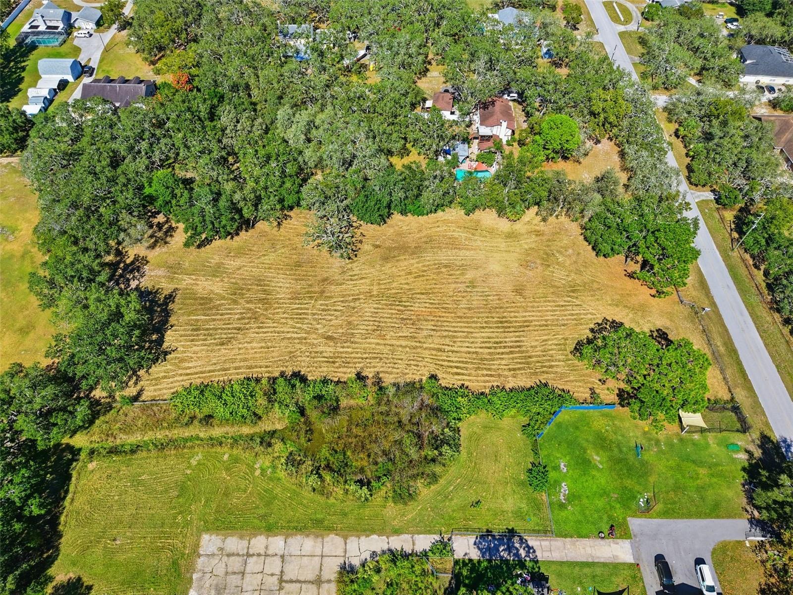 Image 13 of 17 For 10675 Hilltop Drive