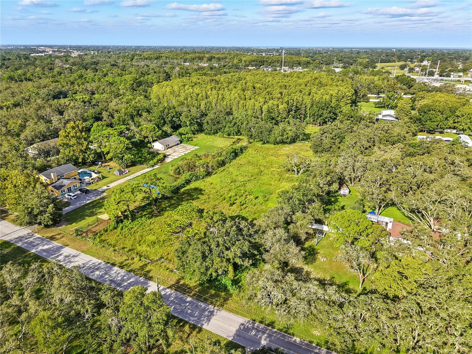 Image 2 of 8 For 10675 Hilltop Drive