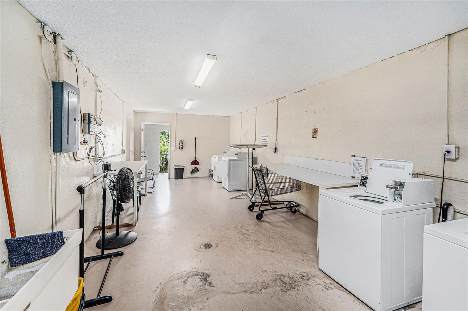 Image 18 of 27 For 215 Valencia Boulevard 308