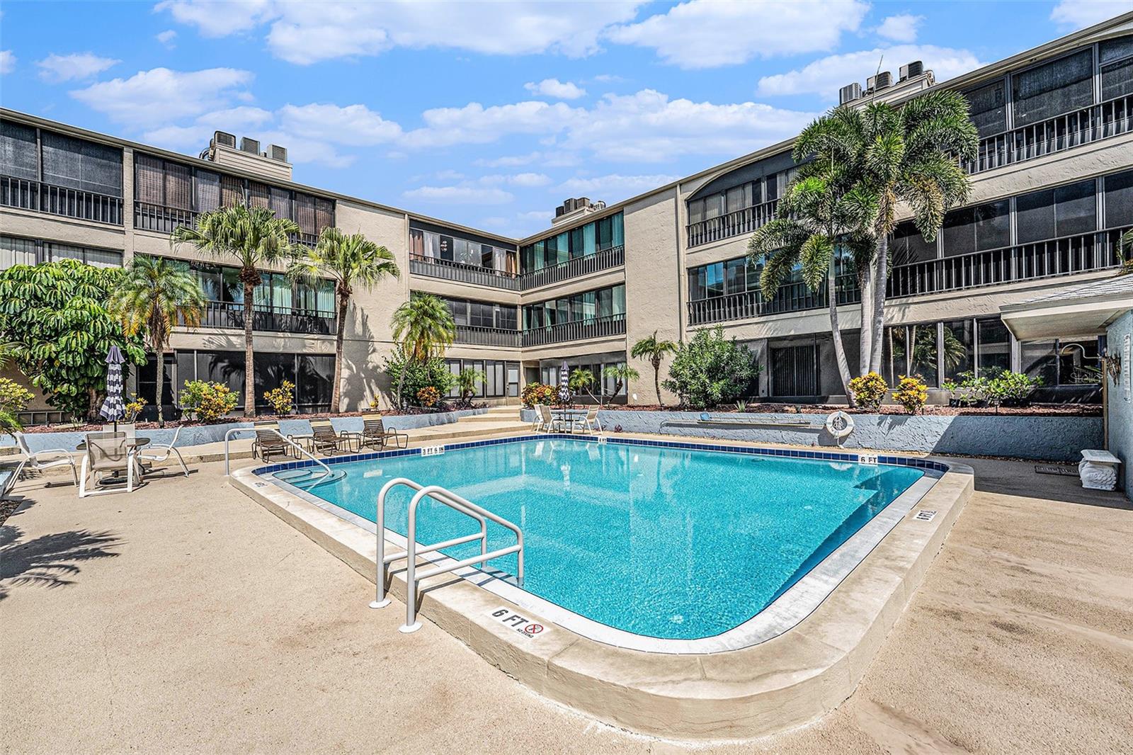Image 21 of 27 For 215 Valencia Boulevard 308