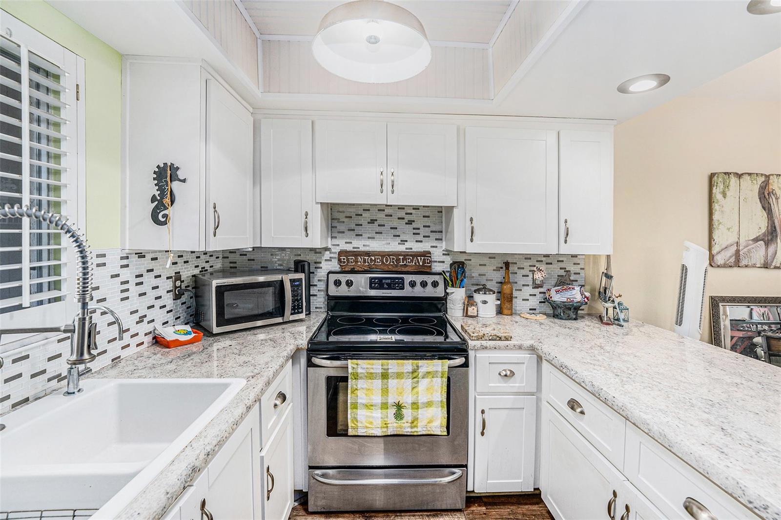 Image 3 of 27 For 215 Valencia Boulevard 308