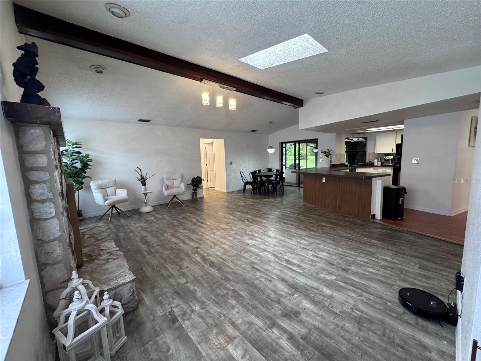 Image 16 of 30 For 5312 Suwannee Road
