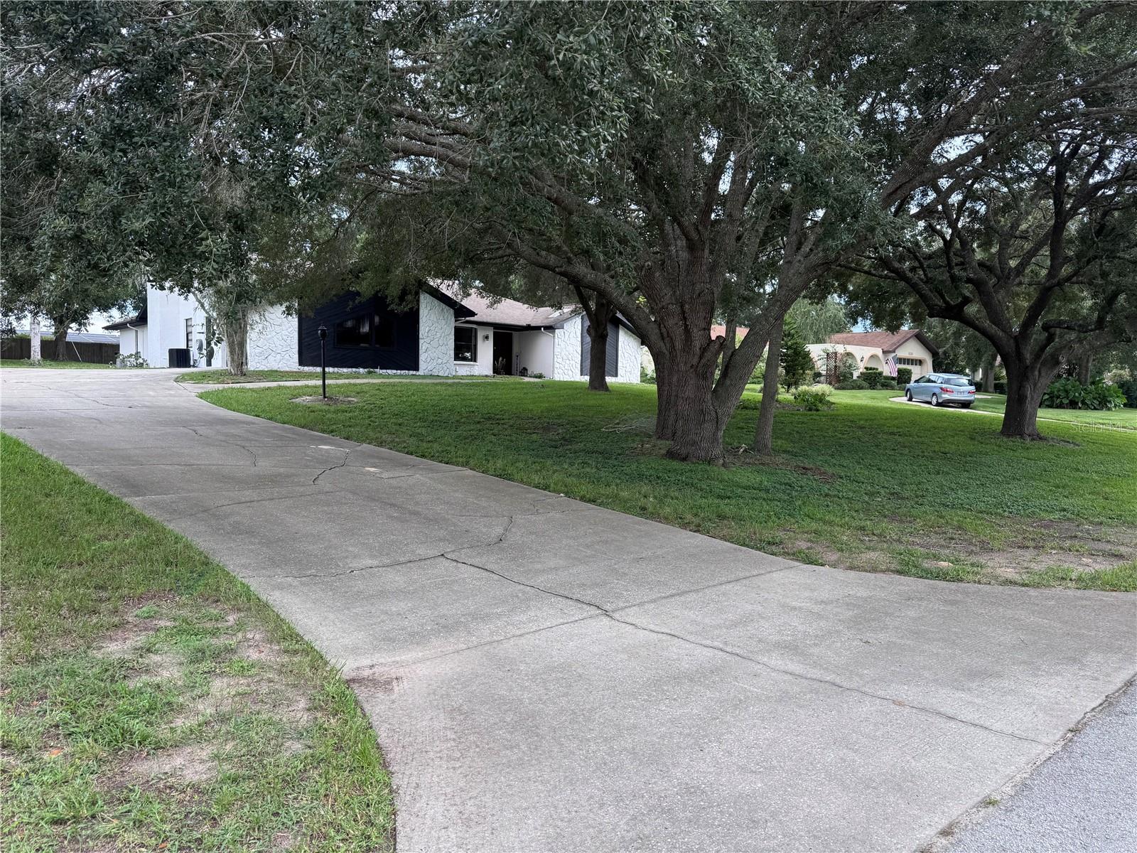 Image 3 of 30 For 5312 Suwannee Road