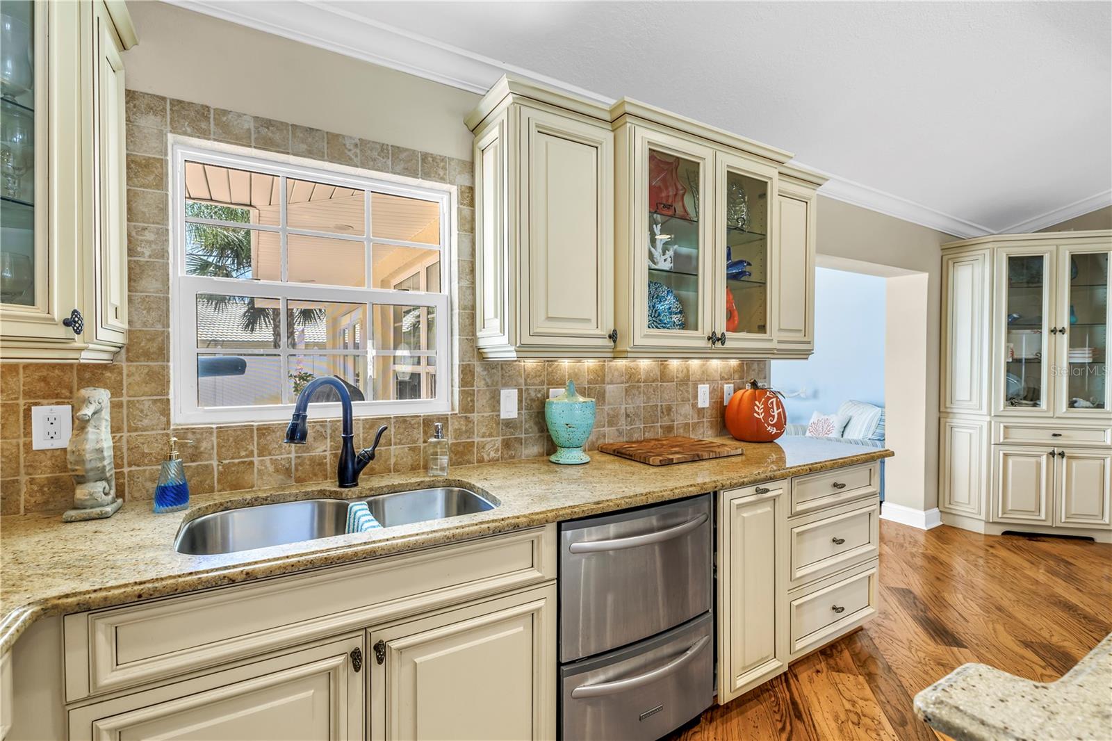 Image 20 of 71 For 106 22nd Street