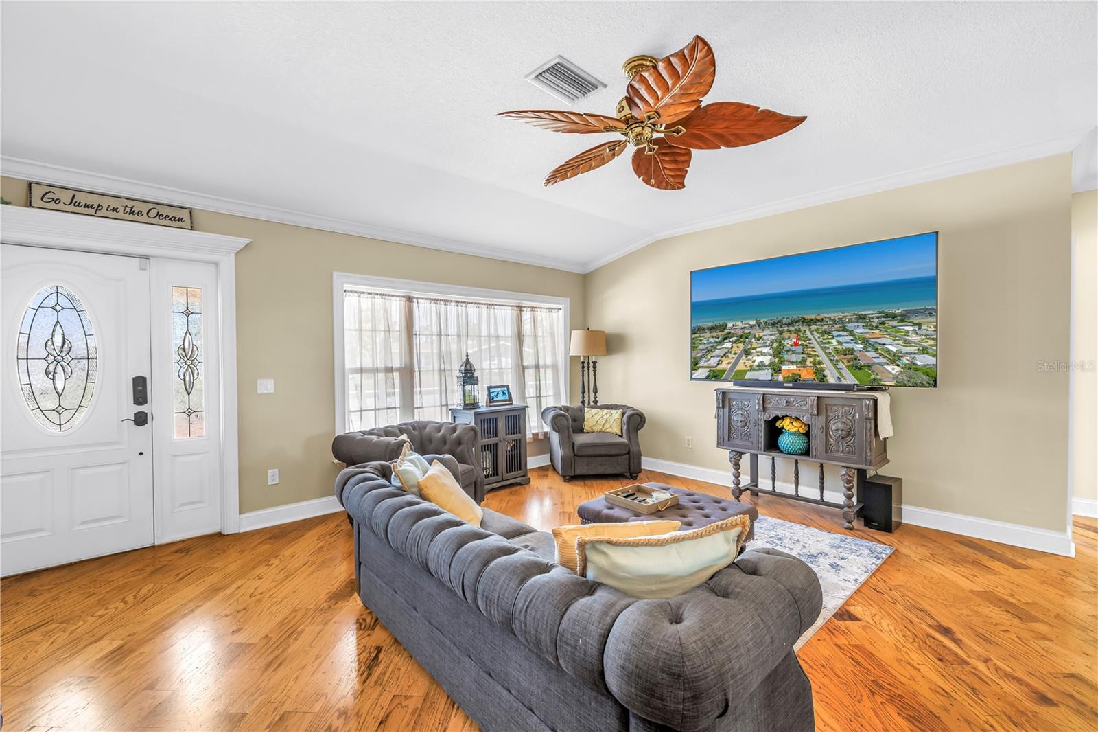 Image 4 of 71 For 106 22nd Street