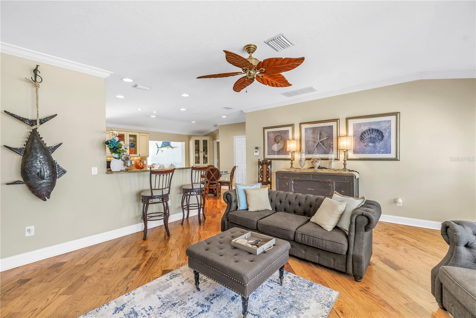 Image 6 of 71 For 106 22nd Street