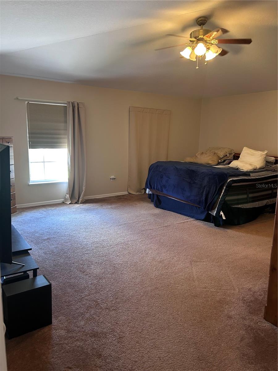 Image 2 of 68 For 2661 42nd Road