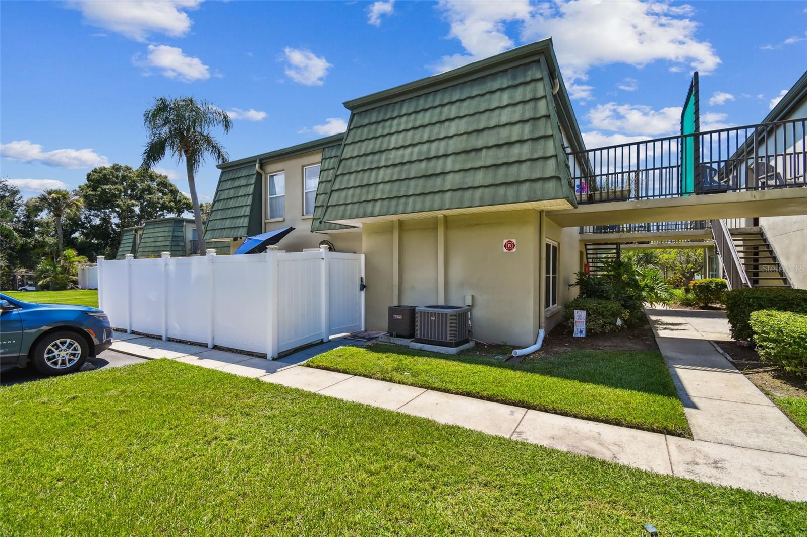Image 22 of 53 For 1799 Highland Avenue 169
