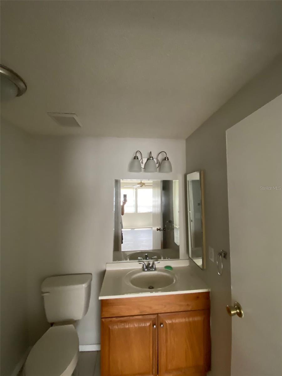 Image 16 of 17 For 132 Sabal Court B