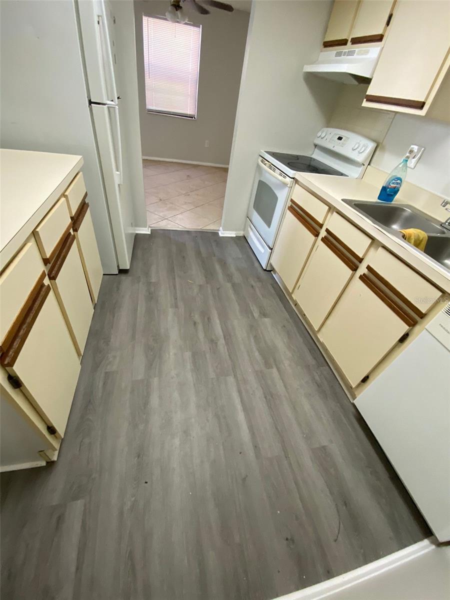 Image 7 of 17 For 132 Sabal Court B