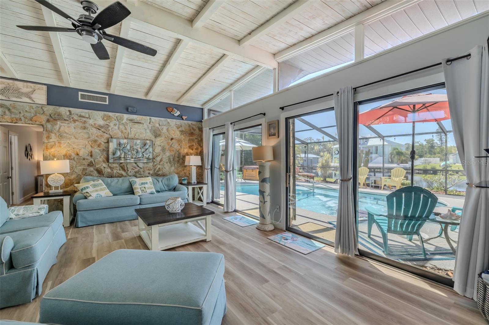 Image 23 of 69 For 820 Blue Heron Boulevard