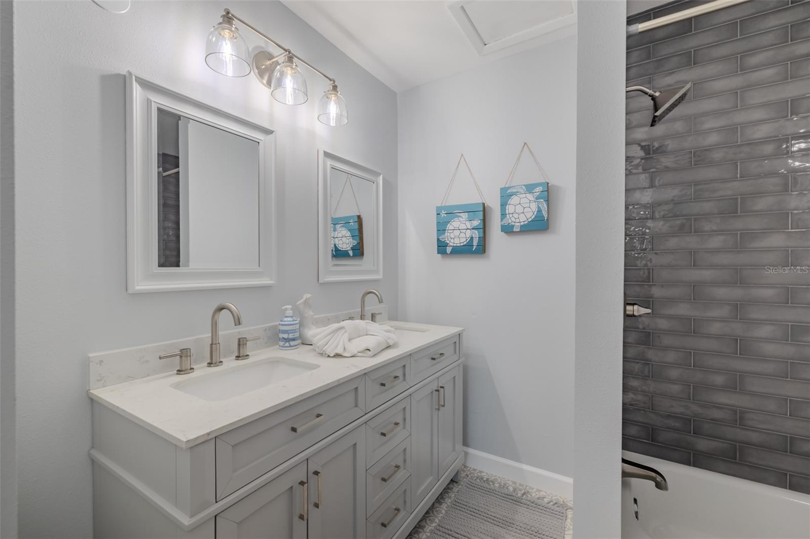 Image 37 of 69 For 820 Blue Heron Boulevard