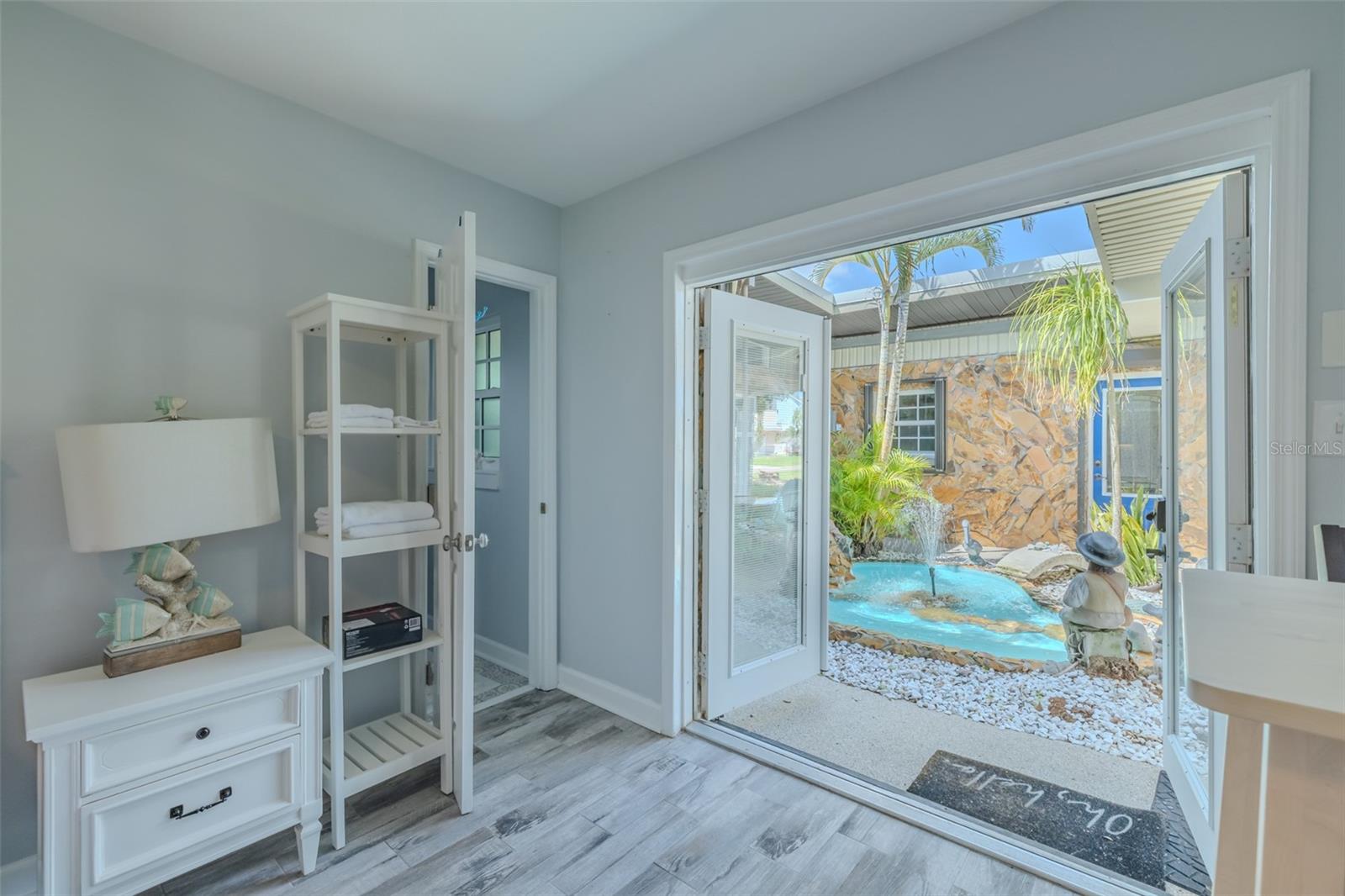 Image 44 of 69 For 820 Blue Heron Boulevard