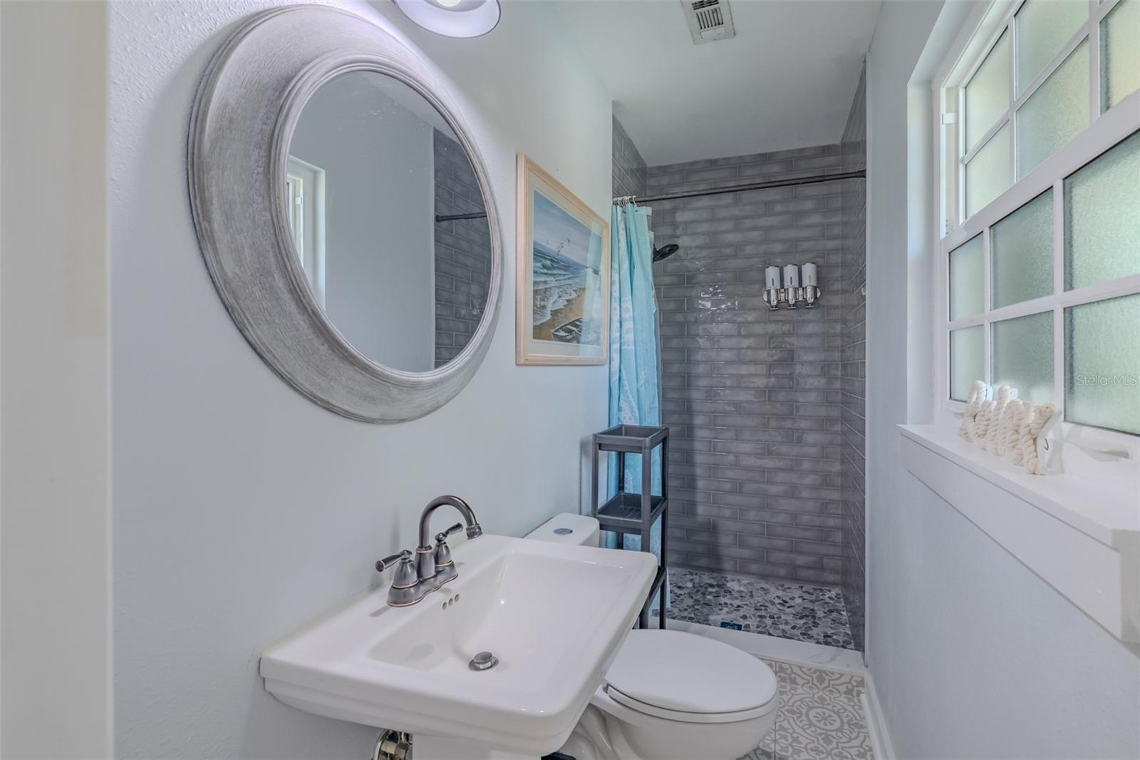 Image 45 of 69 For 820 Blue Heron Boulevard