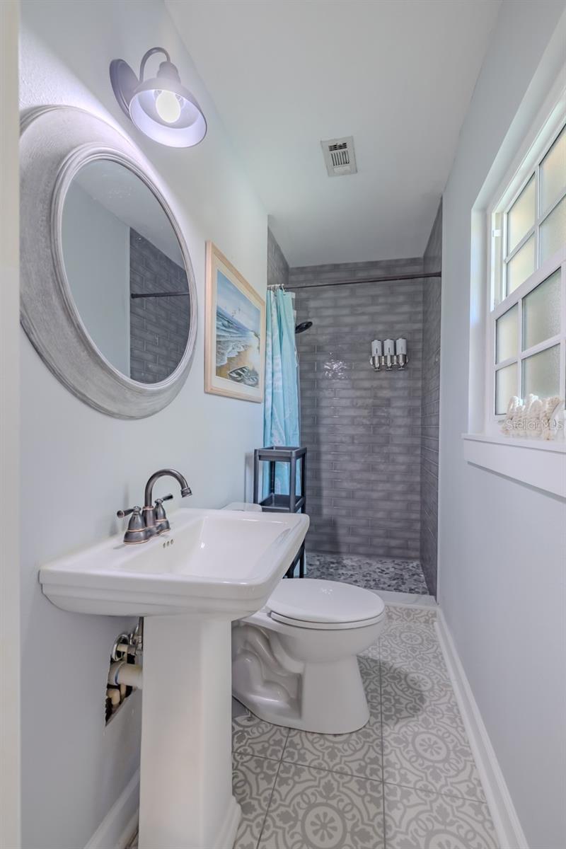 Image 46 of 69 For 820 Blue Heron Boulevard