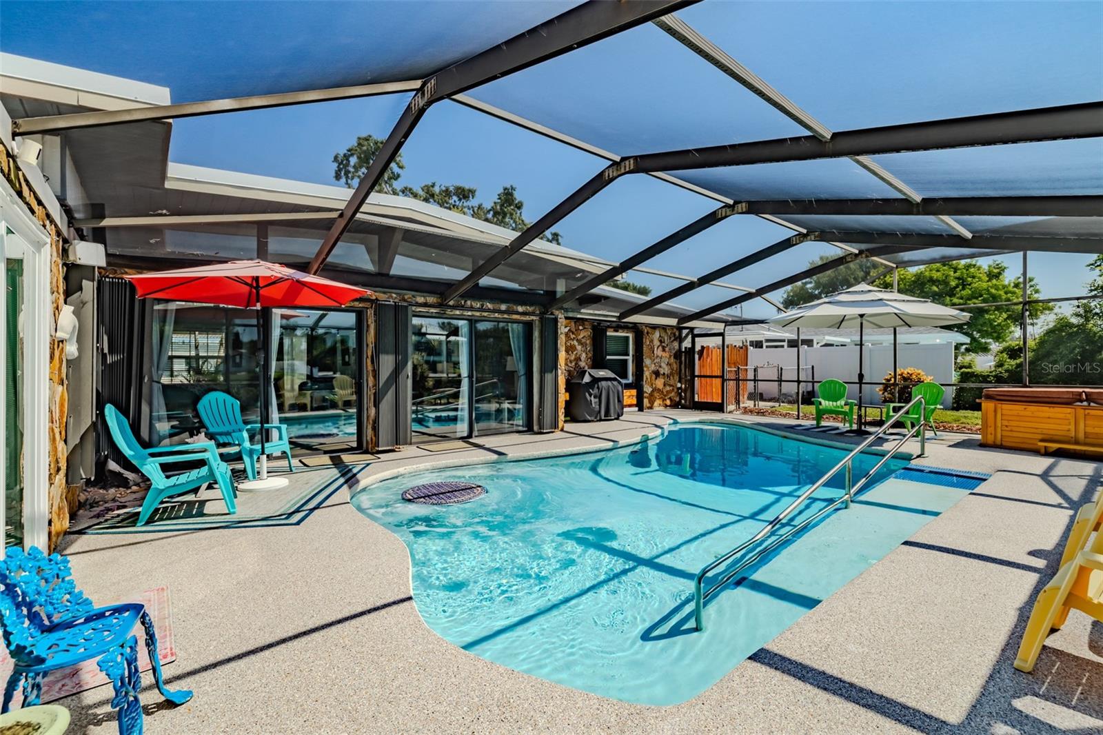 Image 50 of 69 For 820 Blue Heron Boulevard