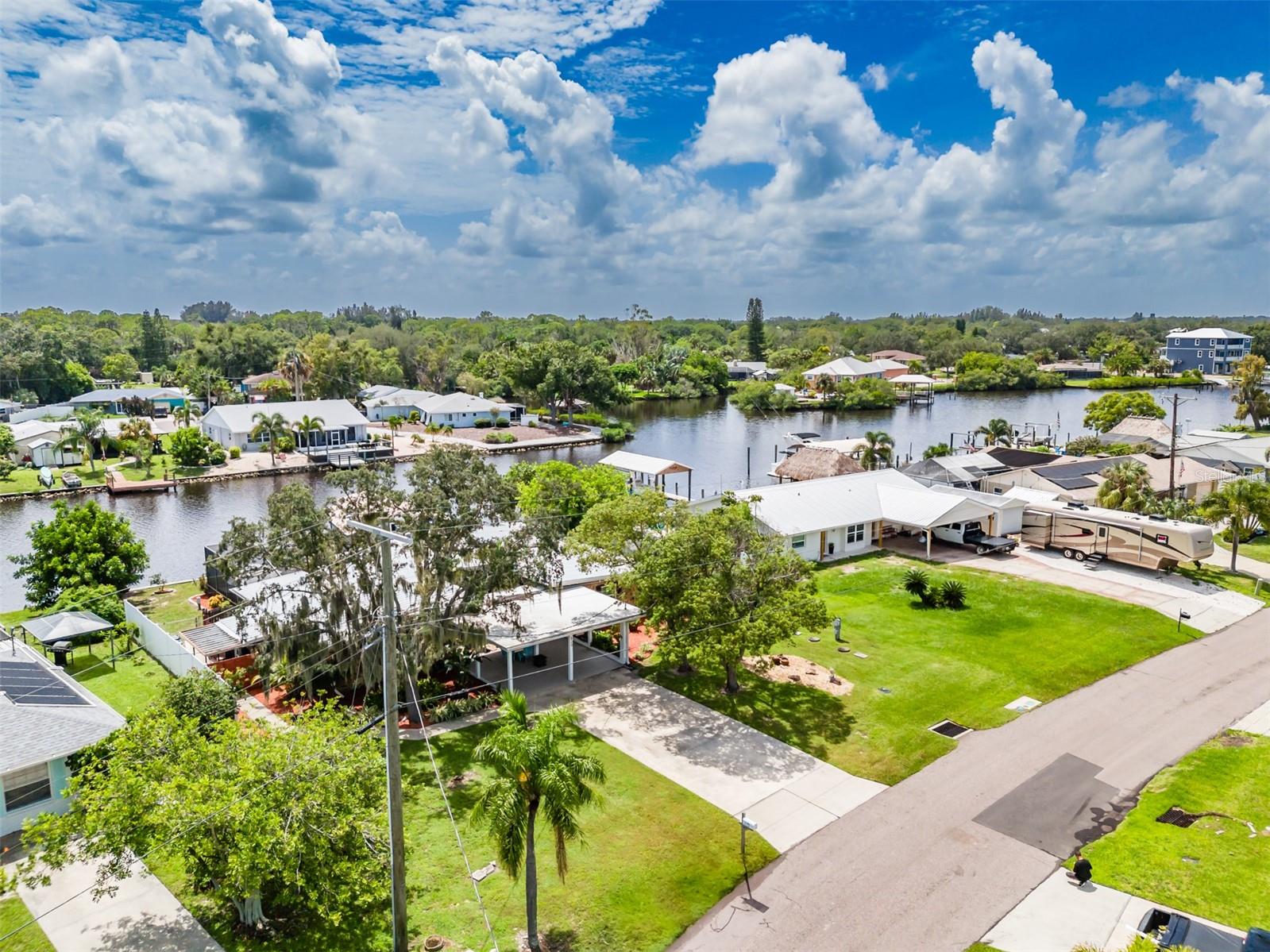Image 66 of 69 For 820 Blue Heron Boulevard