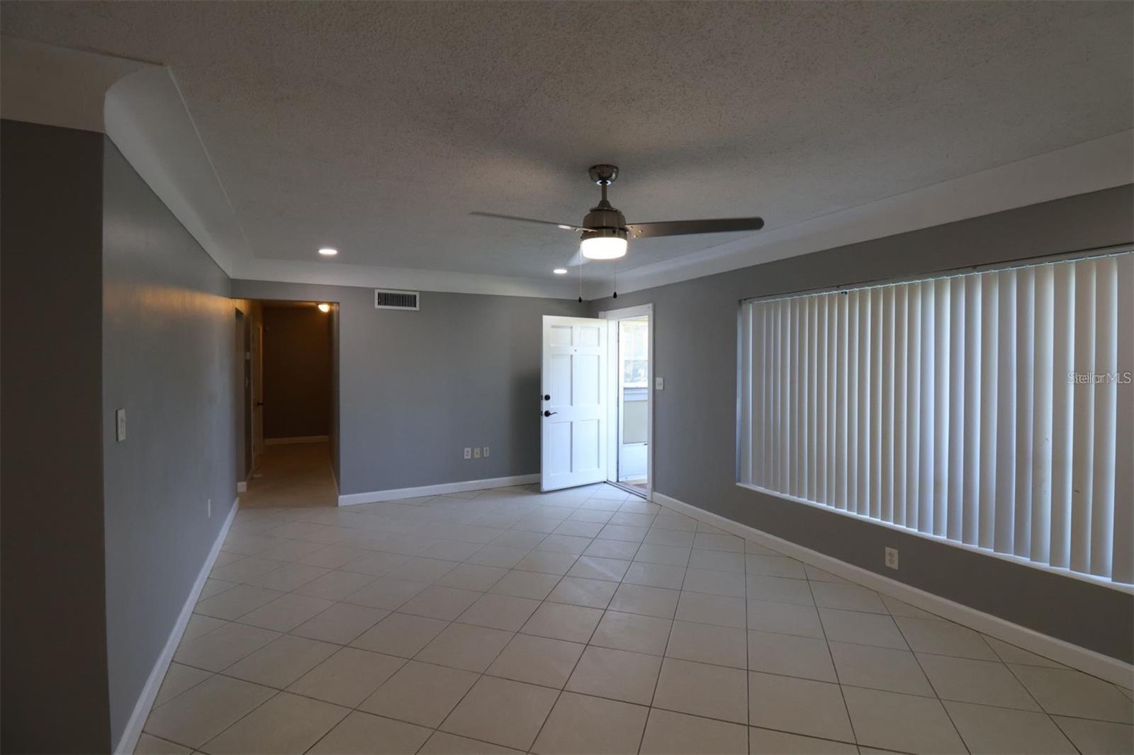 Image 9 of 21 For 1602 Lady Mary Drive