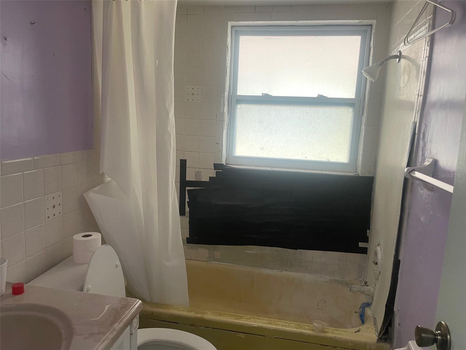 Image 13 of 28 For 5224 52nd Avenue N