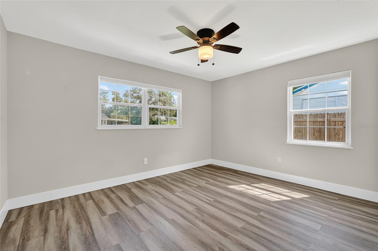 Image 21 of 30 For 6436 2nd Avenue S