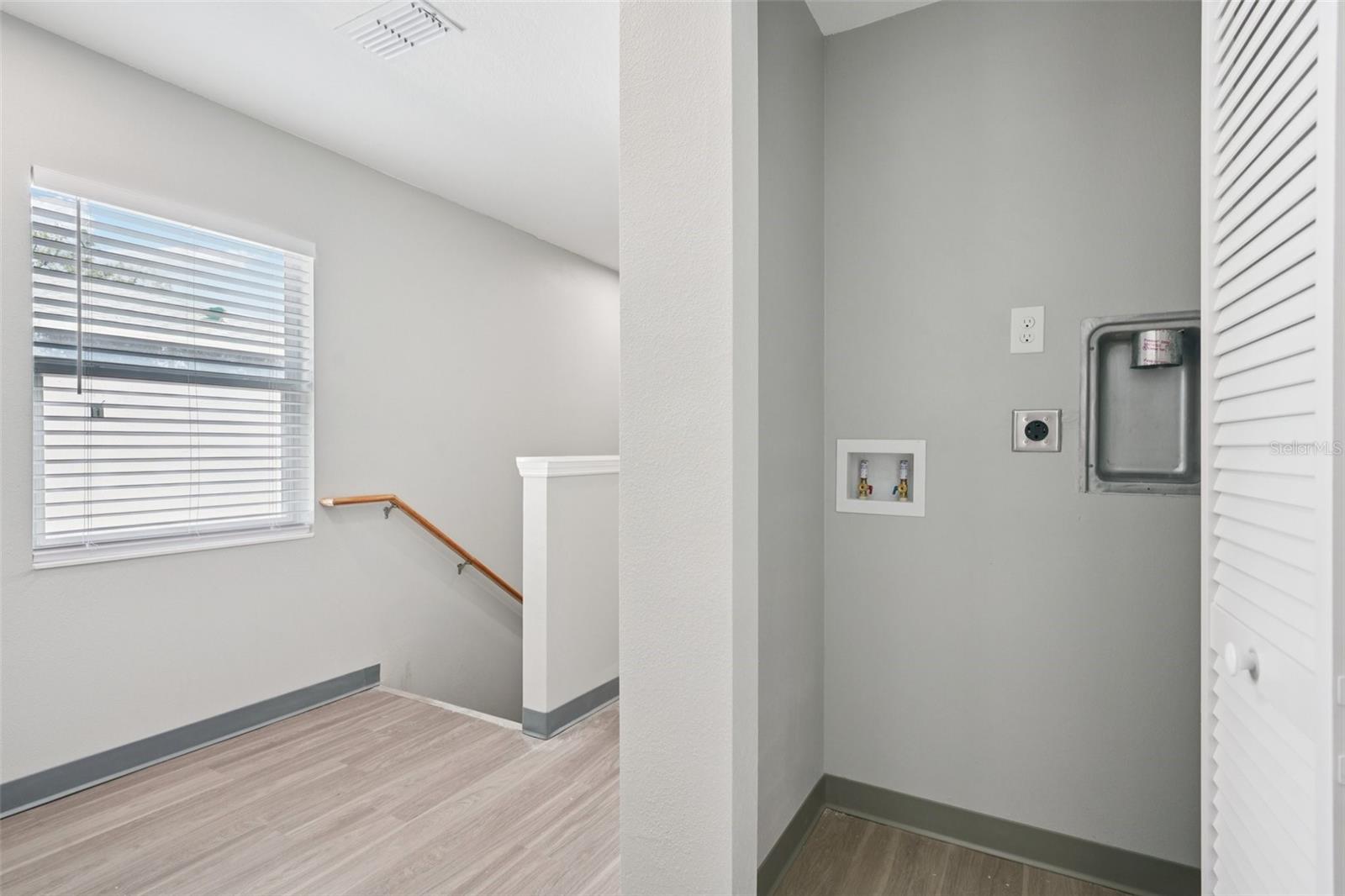 Image 45 of 50 For 2222 Emma Street