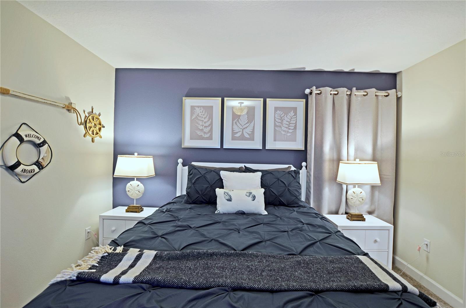 Image 15 of 36 For 1959 Tropical Palms Circle