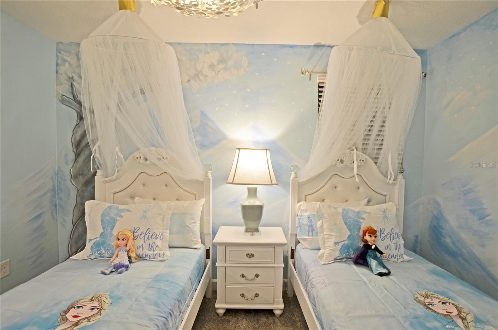 Image 35 of 36 For 1959 Tropical Palms Circle