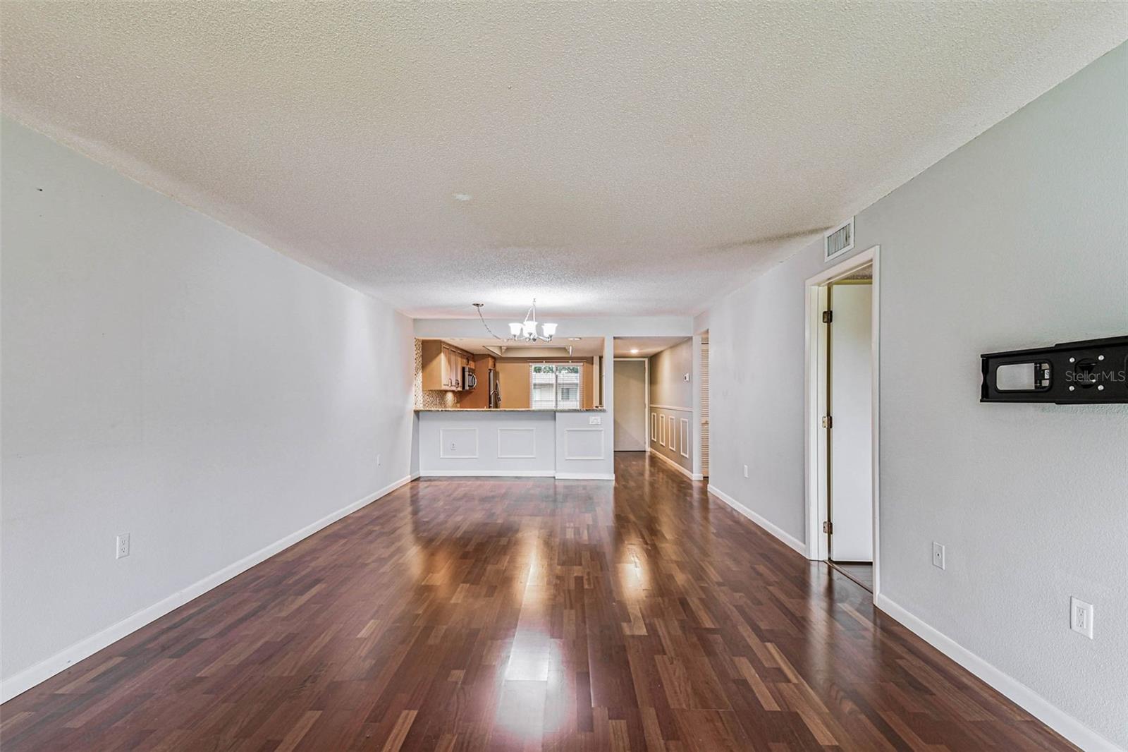 Image 16 of 54 For 204 Mary Drive