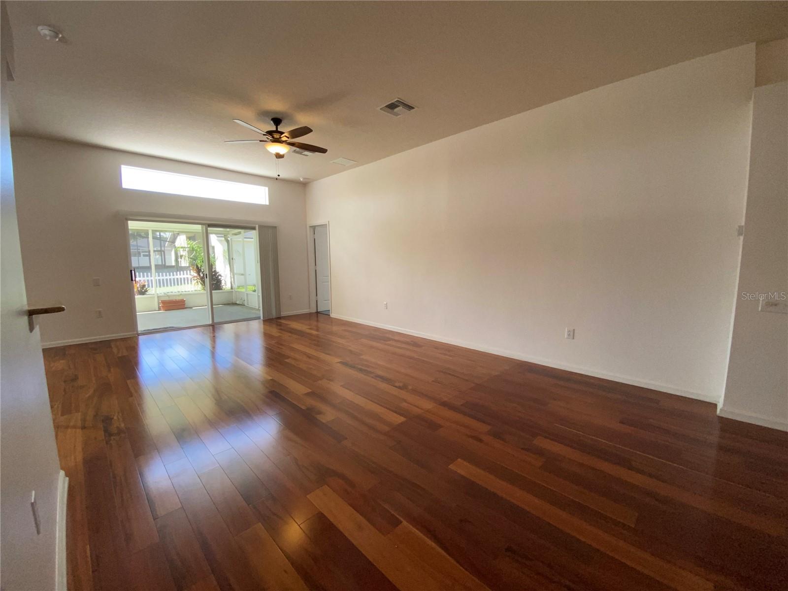 Image 3 of 25 For 25306 Flying Ebony Lane