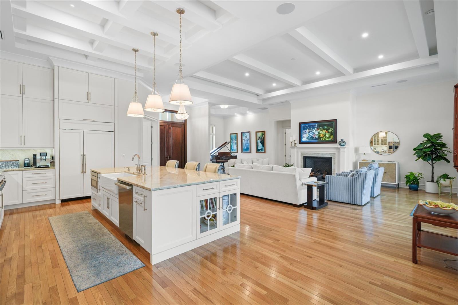 Image 11 of 73 For 629 35th Avenue N