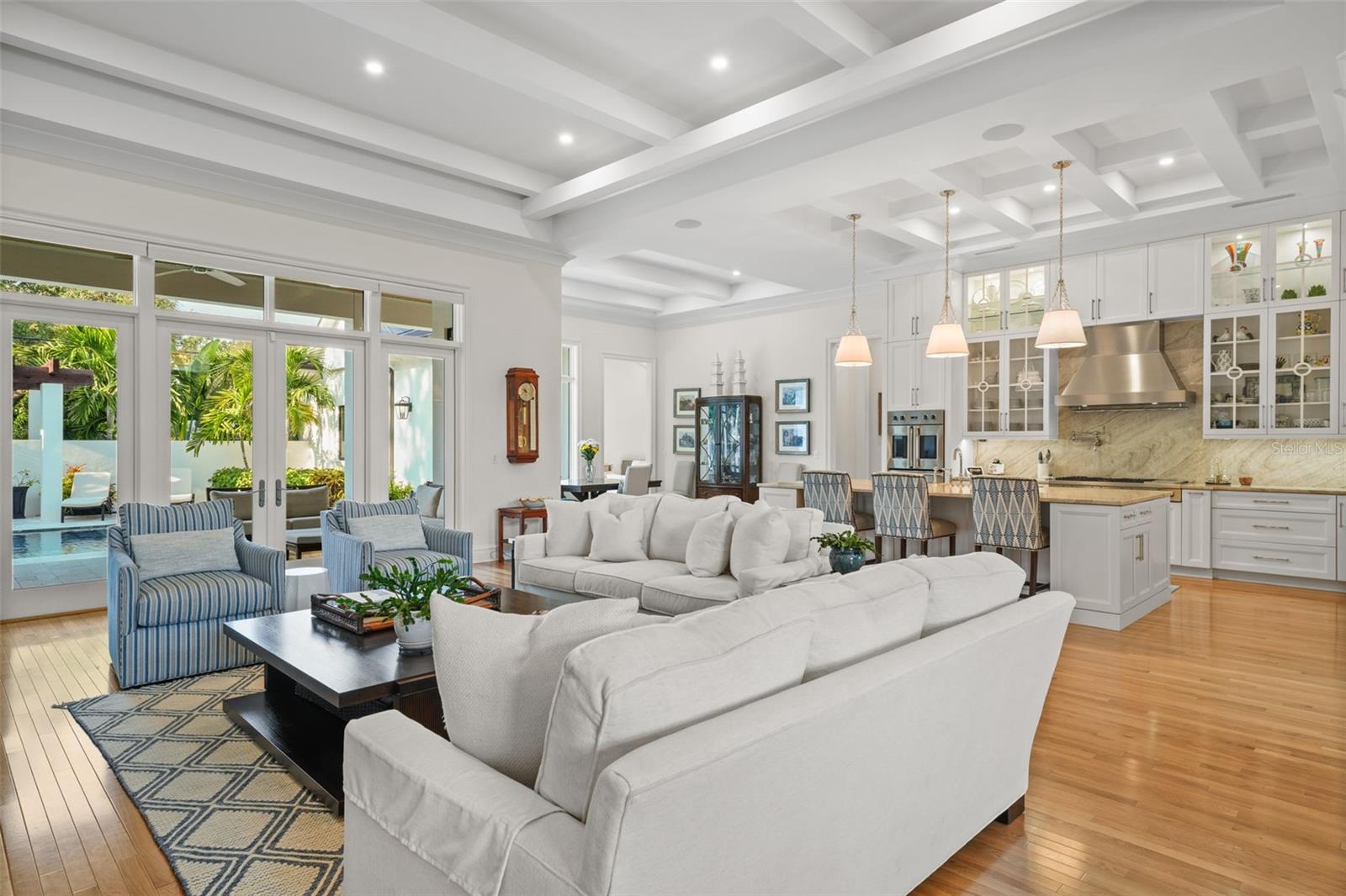 Image 5 of 73 For 629 35th Avenue N