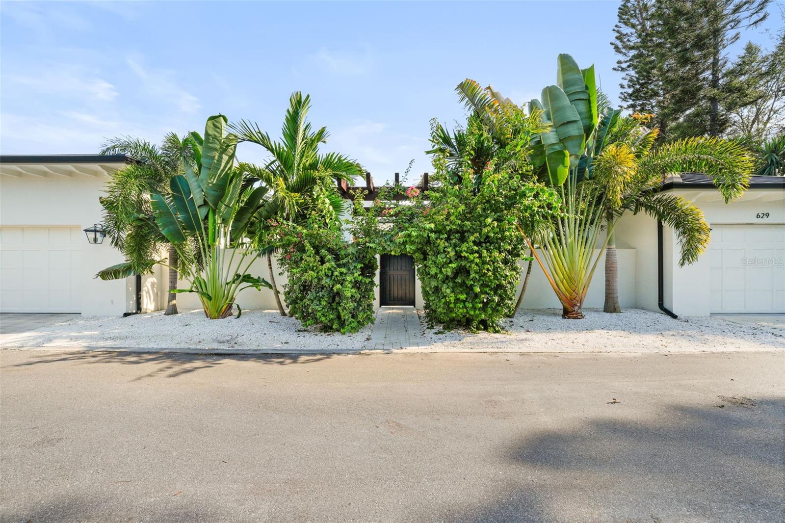 Image 56 of 73 For 629 35th Avenue N