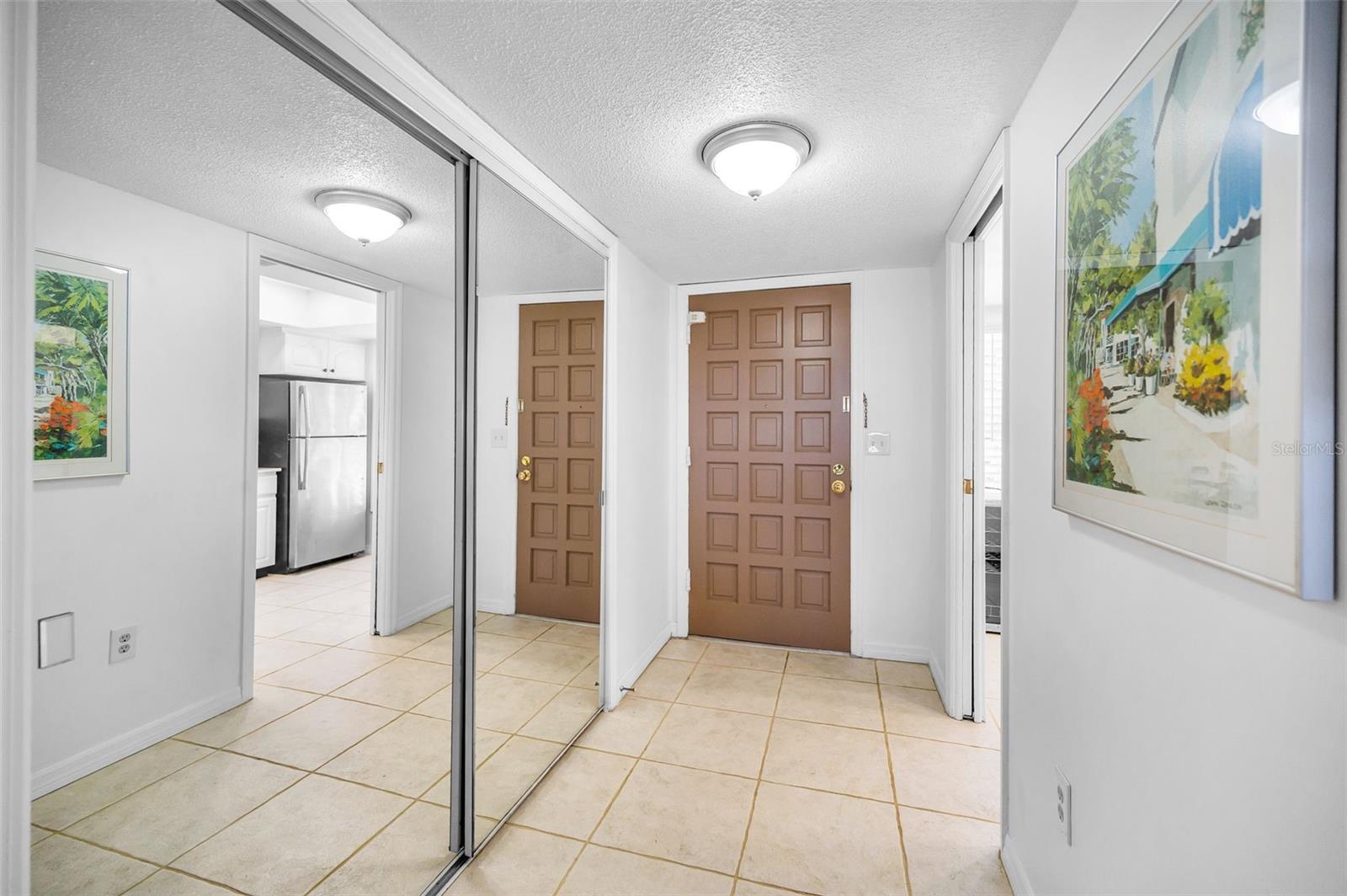 Image 12 of 86 For 105 Island Way 147