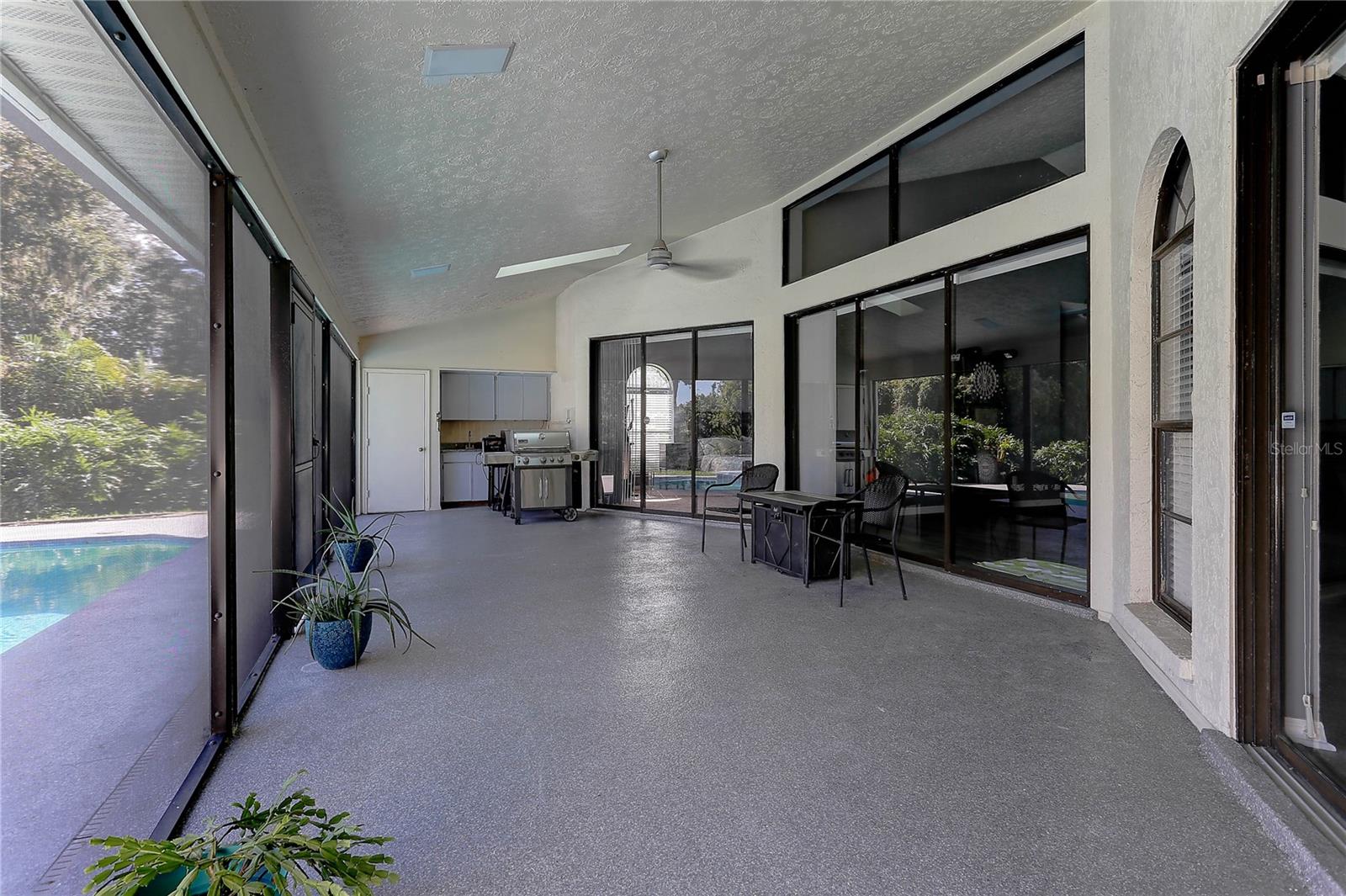 Image 9 of 54 For 4506 Country Gate Court