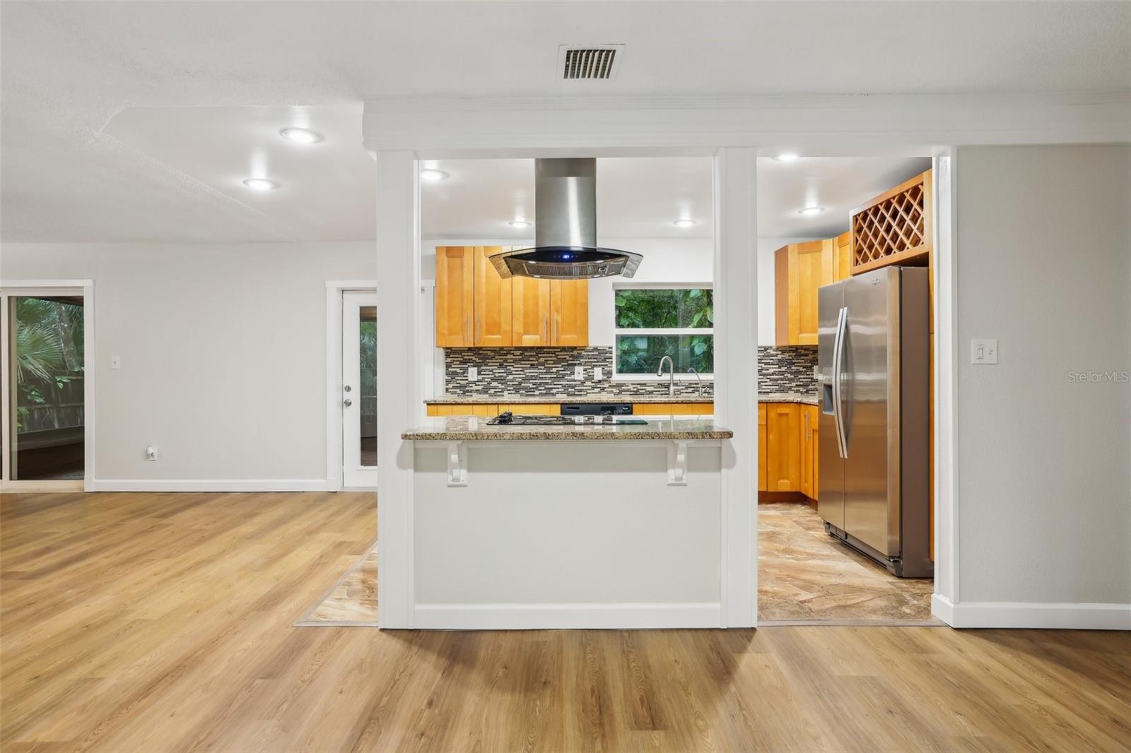Image 8 of 20 For 703 Sailfish Road
