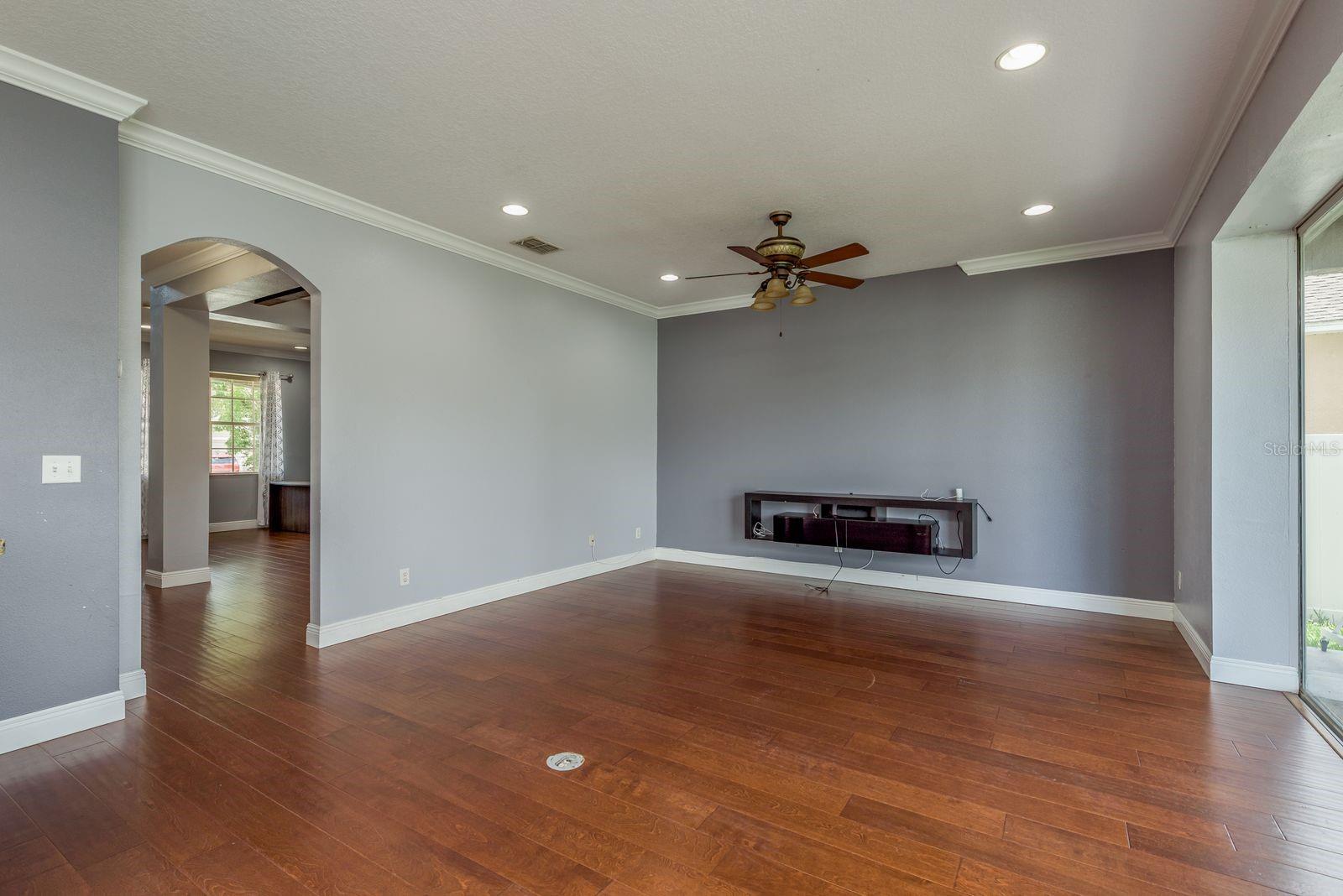 Image 8 of 42 For 30544 Latourette Drive