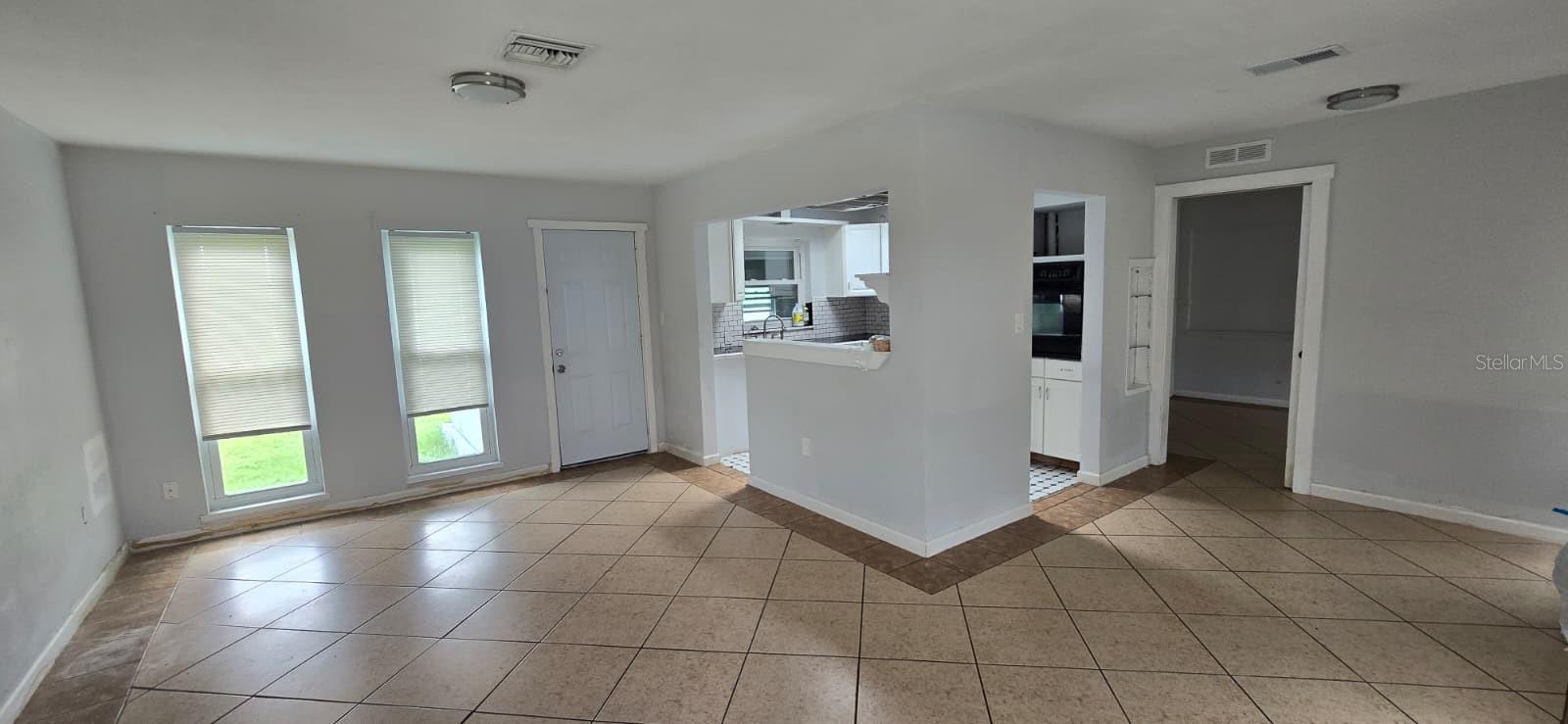 Image 3 of 16 For 480 Sharon Circle