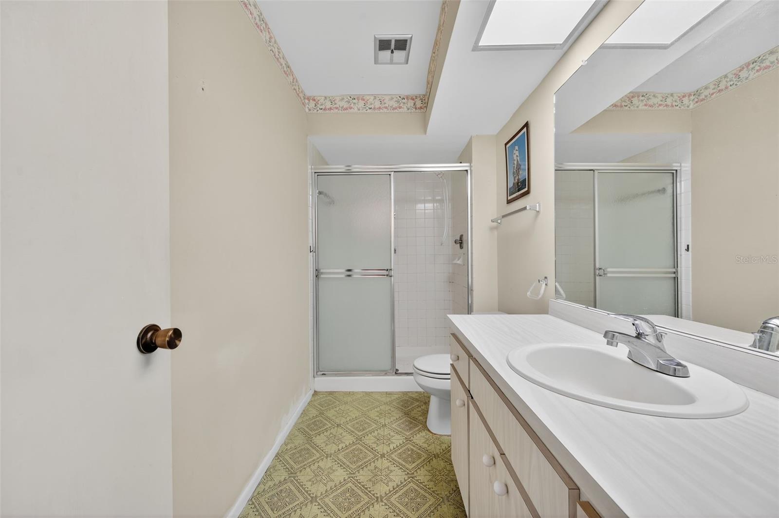 Image 15 of 34 For 2521 Oakleaf Lane 28c